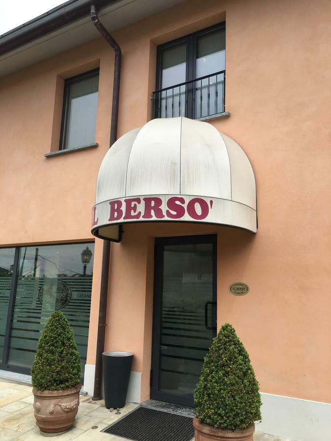 Locanda Al Berso Calco  Eksteriør billede